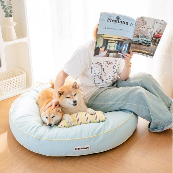 Vintage Calming Dog & Cat Sofa Bed - Image 5