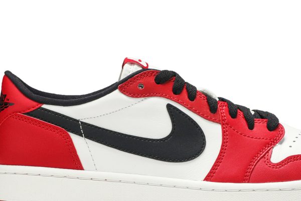 JAA 1 Retro Low OG 'Chicago' 705329-600 – Iconic - Image 2