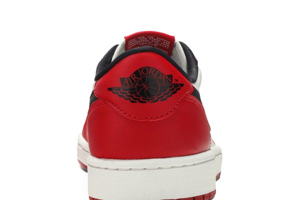 JAA 1 Retro Low OG 'Chicago' 705329-600 – Iconic - Image 6