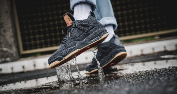 JAA 4 Retro Levis NRG 'Black Levis' AO2571-001 – Iconic - Image 3