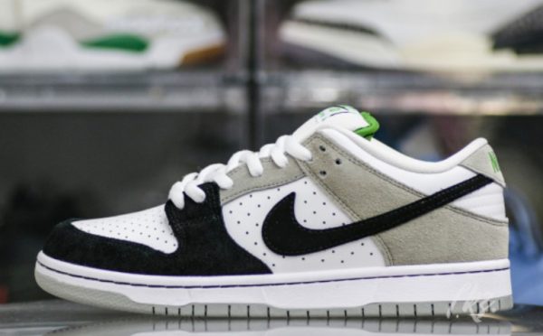 SB Dunk Low Chlorophyll Signature Footwear – Drop - Image 2