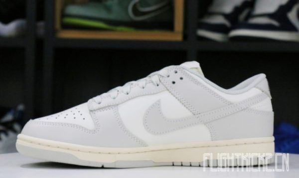 Dunk Low Sail Light Bone (W) Unfading Sneaker – Streetwear - Image 2