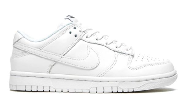 Dunk Low Triple White 2021(W) Unfading Sneaker – Limited