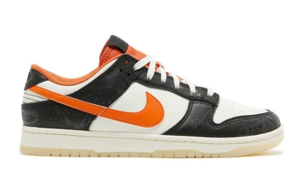 Dunk Low “Halloween” 2021 Iconic Sneaker – Style