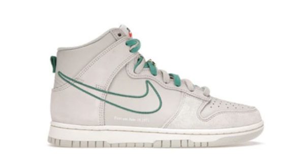 Dunk High First Use Sail Signature Footwear – Drop