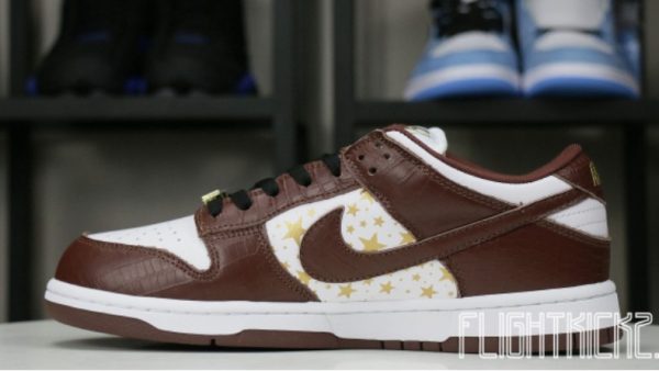 SB Dunk Low Supreme Barkroot Brown Signature Footwear – Drop - Image 2