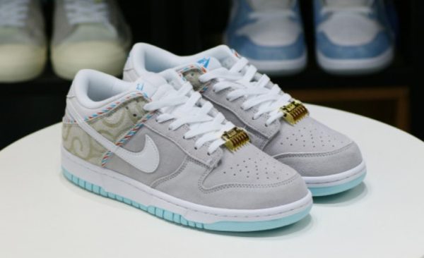 Dunk Low SE Barber Shop Grey Unfading Sneaker – Style - Image 3