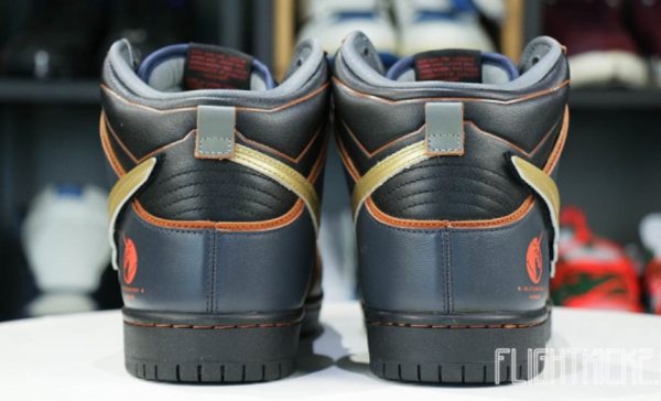 SB Dunk High RX-0 Unicorn Gundam 02 Banshee Iconic Sneaker – Limited - Image 4