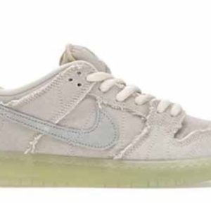 SB Dunk Low Mummy Signature Footwear – For Men