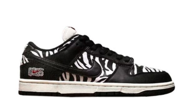 SB Dunk Low Quartersnacks Zebra Unfading Sneaker – For Men