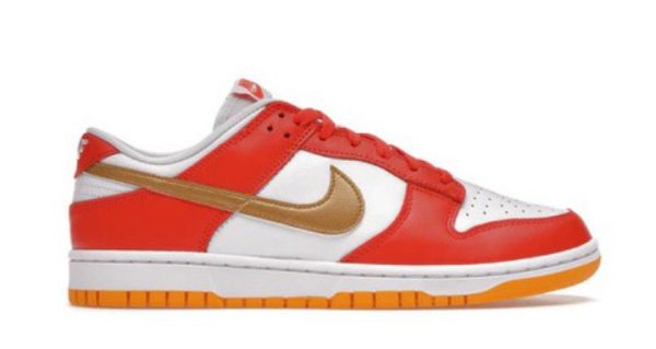 Dunk Low University Gold Classic Kicks – Style