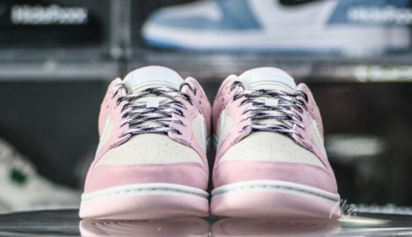 Dunk Low LX Pink Foam Classic Kicks – Style - Image 3