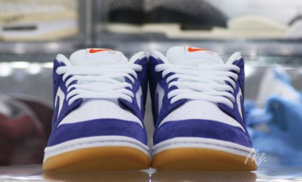 SB Dunk Low Pro ISO Orange Label Court Purple Classic Kicks – Drop - Image 3
