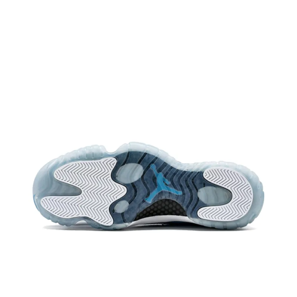 JAA 11 Retro Pantone - 689479-405 – Limited - Image 6