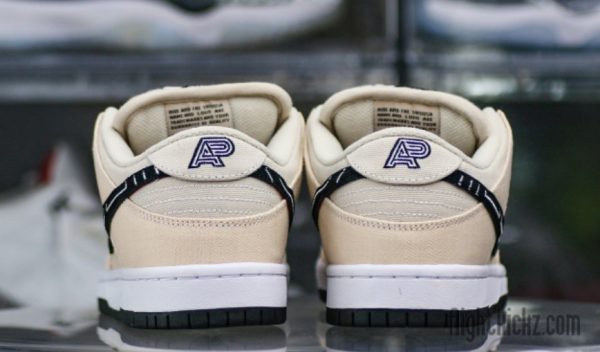 SB Dunk Low Albino & Preto 2023 Unfading Sneaker – Drop - Image 4