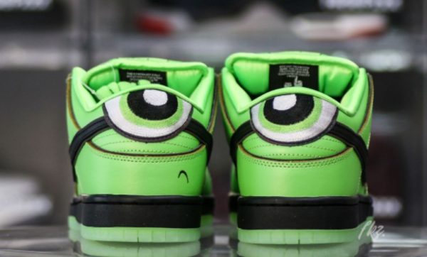 The Powerpuff Girls x  Dunk Low Pro SB QS 'Buttercup' Unfading Sneaker – For Men - Image 3