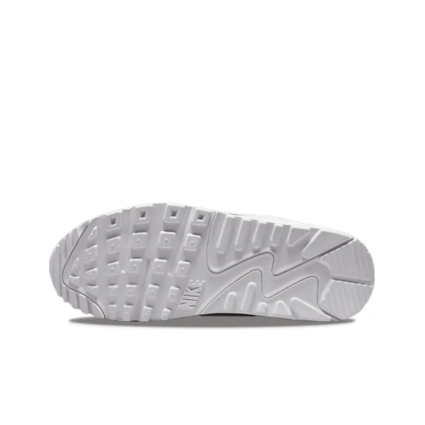 MAA 90 Futura Triple White - Dm9922-101 – Limited - Image 6