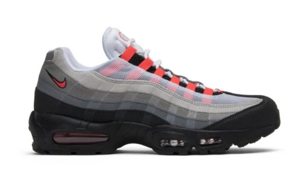 MAA 95 Solar Red 609048-106 – Streetwear