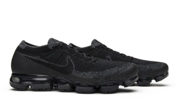 MVA Triple Black 849558-007 – Iconic - Image 3