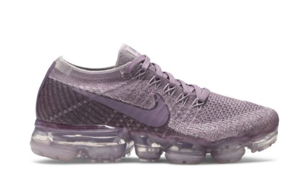 MVA Violet Dust 849557-500 – Iconic