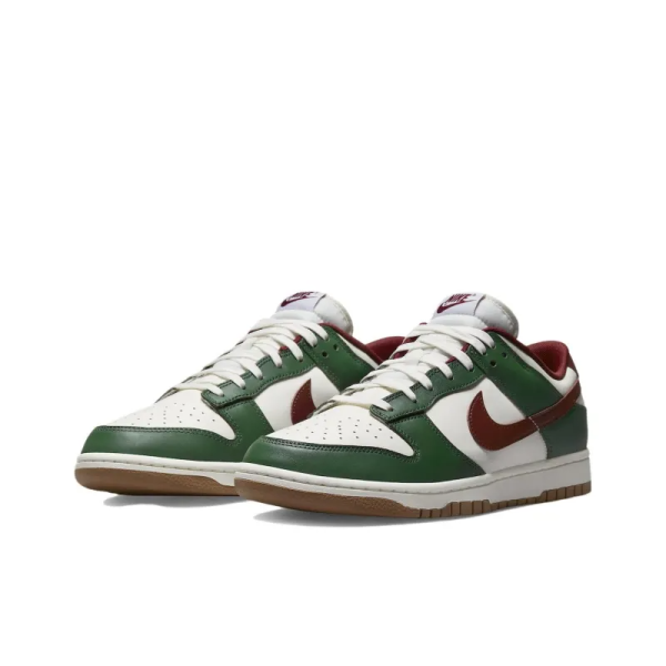 Dunk Low 'gorge Green Team Red' - Fb7160-161 – Streetwear - Image 3