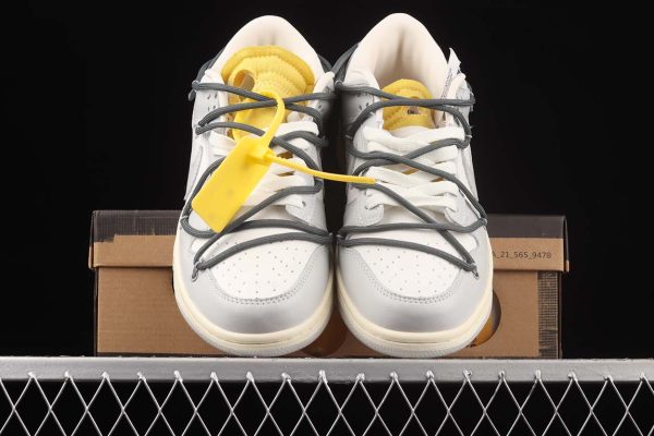 Dunk Low Off-White Lot 41 PR-792822 – Iconic - Image 3