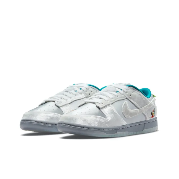 Dunk Low Ice - Do2326-001 – Limited - Image 3
