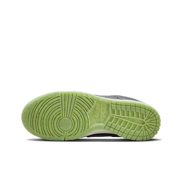 Dunk Low Retro Prm Halloween 2022 - Dq7681-001 – Streetwear - Image 6