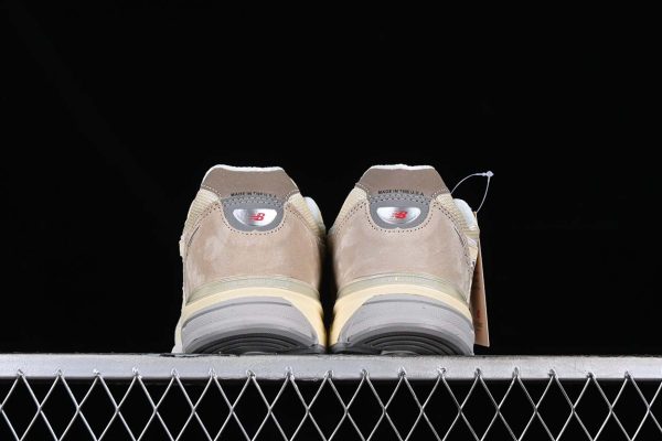 New Balance 990v4 MiUSA Limestone U990TE4 – Streetwear - Image 5