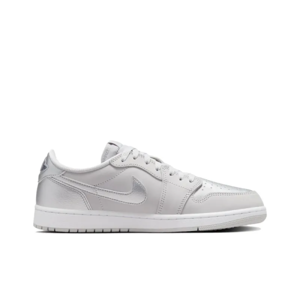 JAA 1 Low Og Metallic Silver - Cz0790-002 – Iconic - Image 2