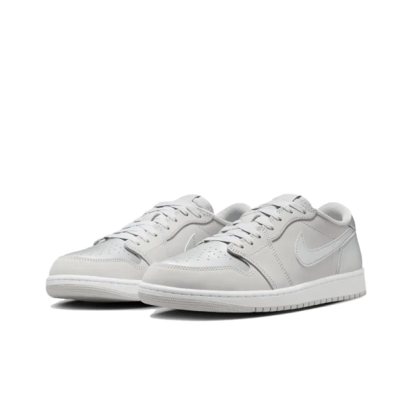 JAA 1 Low Og Metallic Silver - Cz0790-002 – Iconic - Image 3