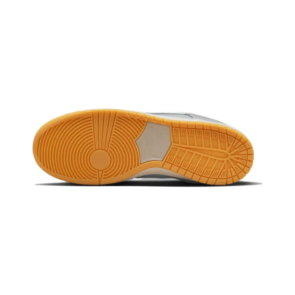 Sb Dunk Low Pro Iso Orange Label Wolf Grey Gum - Dv5464-001 – Streetwear - Image 5