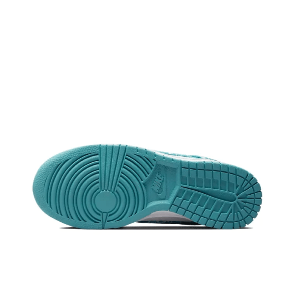 Dunk Low Blue Paisley Womens - Dh4401-101 – Drop - Image 6