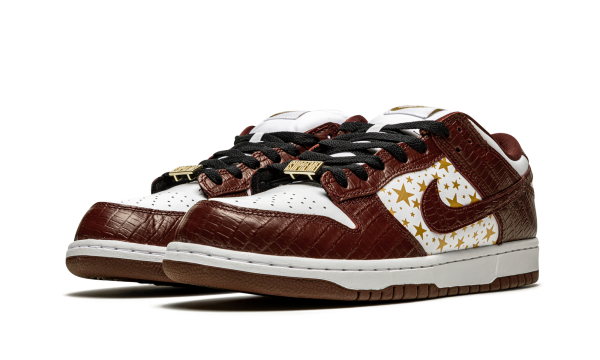 SB Dunk Low 'Supreme - Stars - Barkroot Brown' PR-263310 – Limited