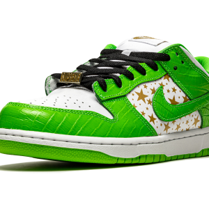 SB Dunk Low 'Supreme - Stars - Mean Green' PR-159275 – Iconic
