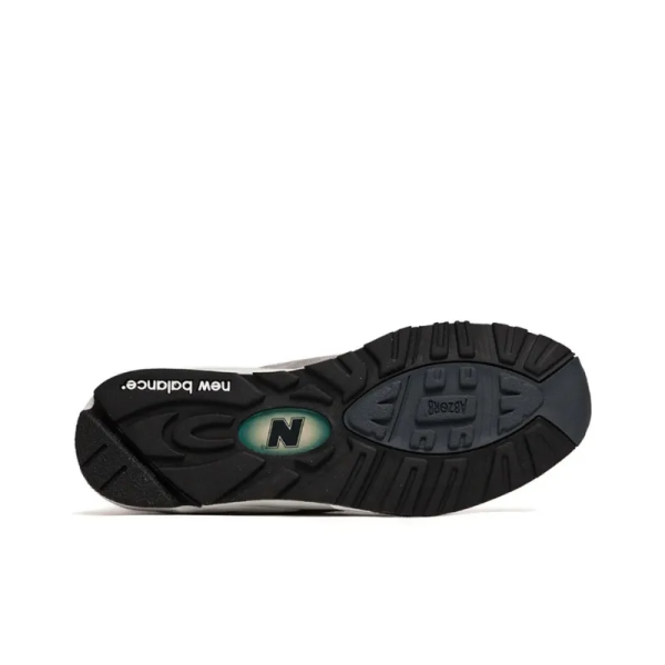 New Balance 990v2 Kith Grey M990GR2 – Iconic - Image 7