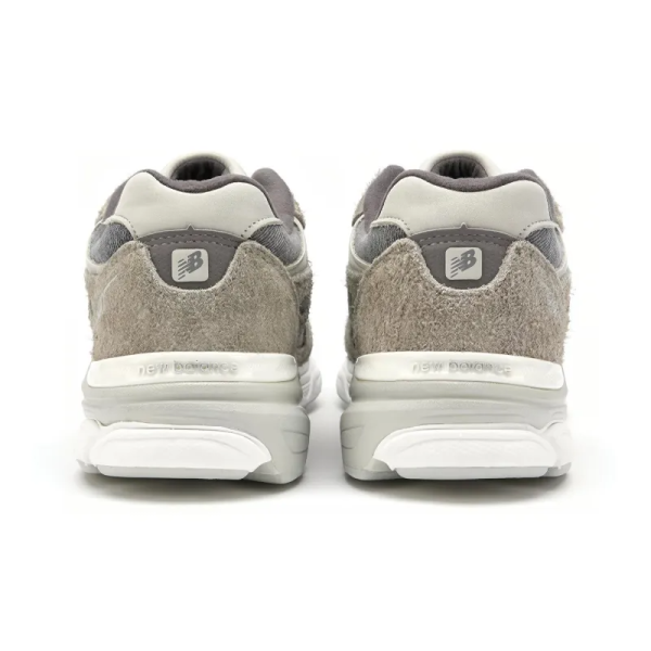 New Balance 990v3 Miusa Levi's Elephant Skin M990lv3 – Drop - Image 4