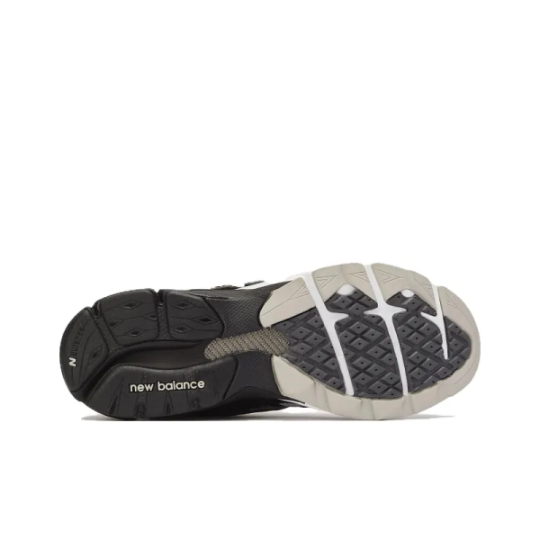New Balance 990v3 Miusa Dtlr Gr3yscale M990dl3 – Streetwear - Image 5